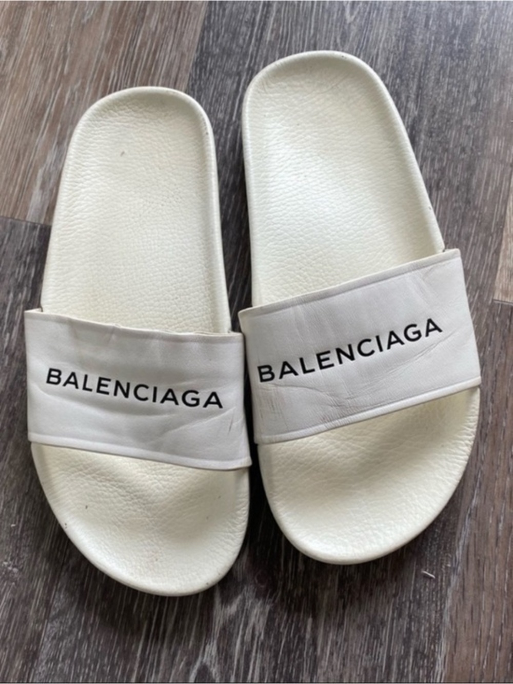 Balenciaga Pool Slides